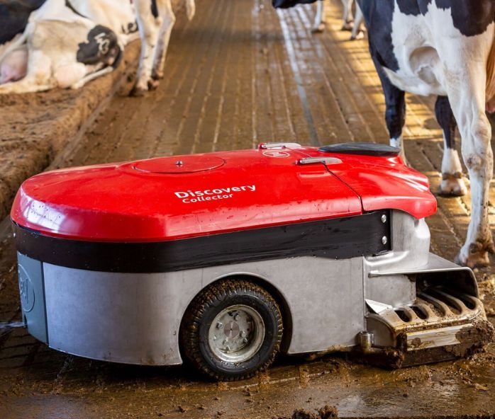 Lely Discovery C2  Manure Robot